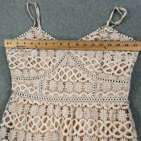 Lulus Lace Overlay Mini Dress Women's Medium Beige Tiered Ruffle Sleeveless - Picture 6 of 10